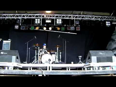 MTC: Headshot live @ Ieperfest 2011