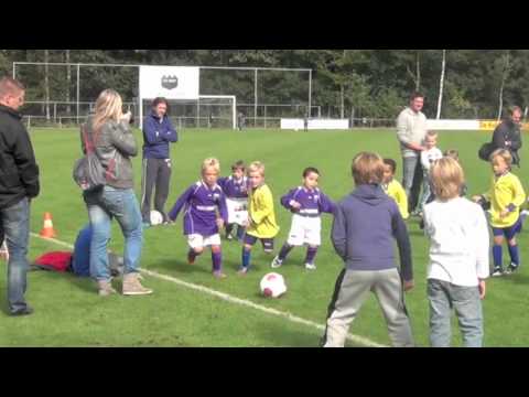 SV Zeist mini's   Hooglanderveen