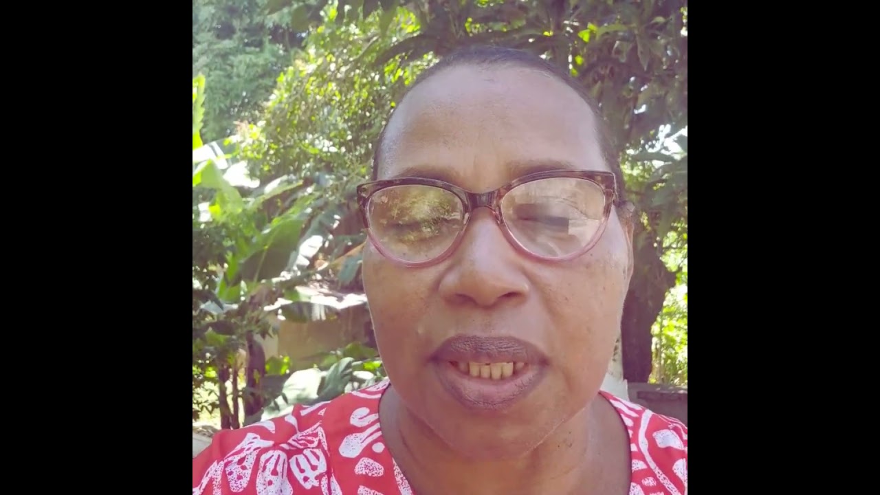 Elizabeth from the Solomon Islands is looking forward to the conversation with you