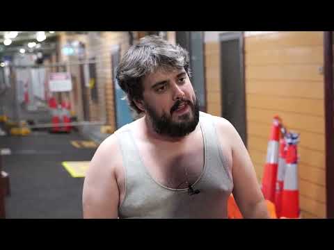 (Live-Action) Damo and Darren 1 - "Ciggie Butt Brain"