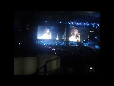 [Fancam] 121123 SNSD - Gee + Kissing You at SMTOWN Live World Tour III in Singapore