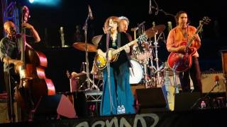 "Pale Bright Lights" by Gaby Moreno at Grand Performances 2017