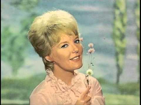 Petula Clark -  Beautiful In The Rain