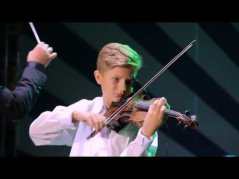 Sarasate,  Zigeunerweisen  - Cătălin Advahov (12 year old violonist)