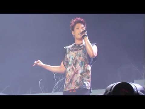 111225 2AM Christmas Concert - Changmin Solo(Oh Oh)