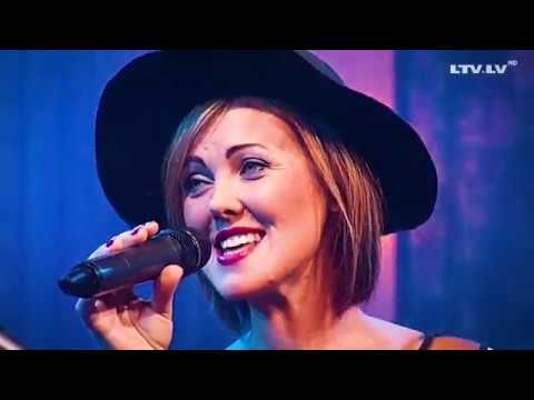 SADALĪSIM DEBESIS UZ PUSĒM - Santa Kasparsone, Ēriks Gruzniņš