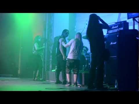 Marduk fan gets a hug from Mortuus