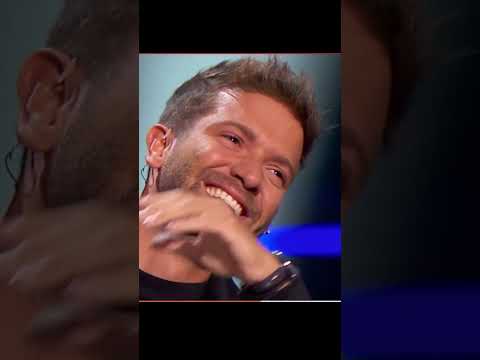 | Malú IMPRESIONANTE .- canta ángel caído | #lavozespaña #lavoz #shorts #reels