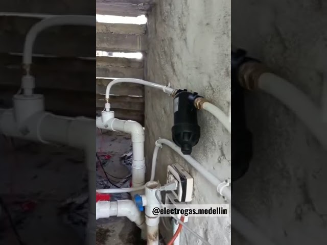 Vídeo relacionado con Calentador de cubo eléctrico de 2500 W con temporizador de apagado automático Calefacción de bañera de hidromasaje para enchufe de la UE