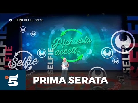 Selfie - Lunedì 28 Novembre, 21.10 su Canale 5