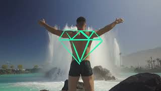 [問卦] 女生擠時間就像擠乳溝 那男生可以擠甚麼?