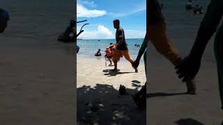 preview picture of video 'Caca&shakila in baka-baka carita beach'