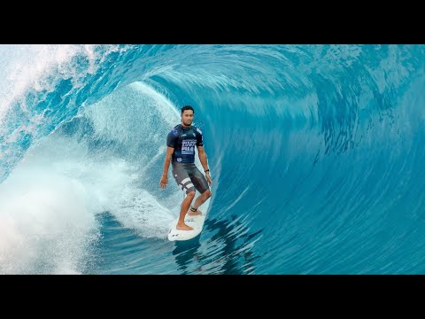 Teahupo'o Outerknown Tahiti PRO' World Surf League August 18th, 2022 . Best Waves (Day 2)