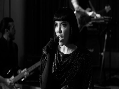 Elise LeGrow - Feel Alright (Live Performance)