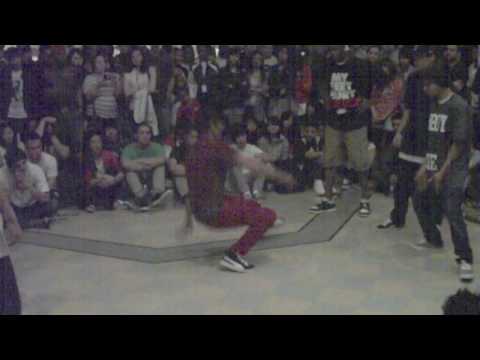 Floor Jerks vs Formula Boogie