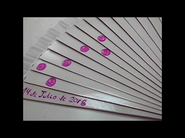 Vídeo relacionado con Abanicos Personalizados para Boda y Abanico Personalizado de Madera, Abanicos Plegables con Borlas y Bolsas de Organza, Regalos Boda para Invitados en Lote (50)