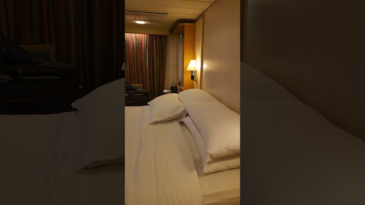 Freedom of the Seas - Cabin 9408 - Video 3