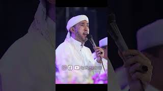 Download lagu Habib Ali Zainal Abidin Assegaf - Fainni abdun X ya Ayyuhan Nabi  - Azzahir - Di Terminal menara mp3