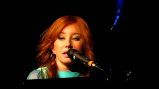 Tori Amos - Way Down, live in Luxembourg, 04-10-2011