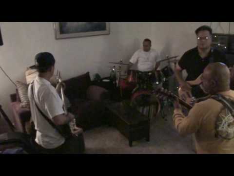 "BLUZ XPRECIANS" TonyGee on Drums