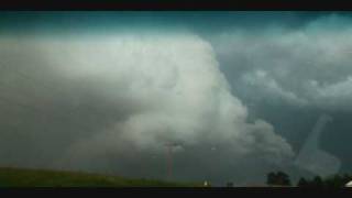 preview picture of video 'June 7th, 2009 Weak Rain-Wrapped Tornado Near Maysville, Missouri'