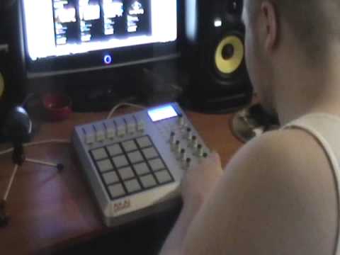 KLIVE KRAVEN PRODUCING ON THE AKAI MPD 24