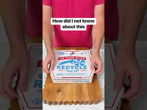 How to fold a pizza box to save space when storing leftovers #pizza #leftovers