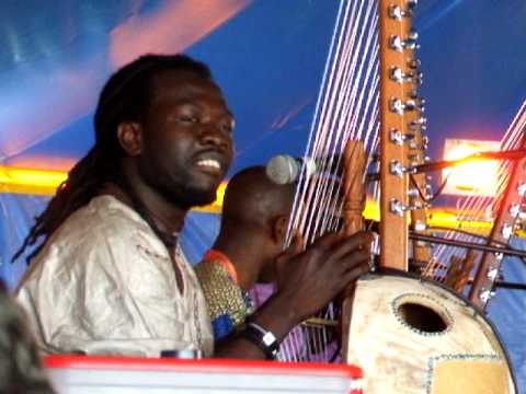 Diabel and Mamadou Cissokho, with Kadialy Kouyate  1/2  -  WOMAD 2010  25.7.10
