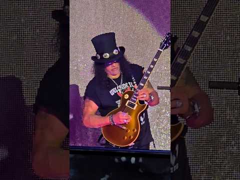 Guns N' Roses - November Rain Solo (30 MAY Shekvetili, Georgia) #gunsnroses #slashsolo #gnr #slash
