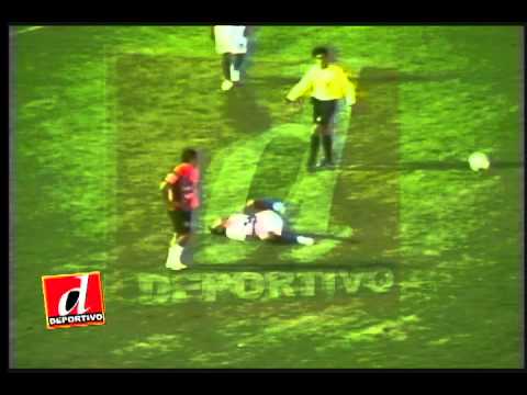 FÚTBOL BOLIVIANO: Wilstermann Vs. La Paz FC (0)(0) - Fecha 18, Apertura 2012.mpg