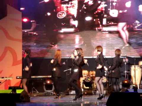 TiAra - Kyung Hee University Festival - I'm really Hurt