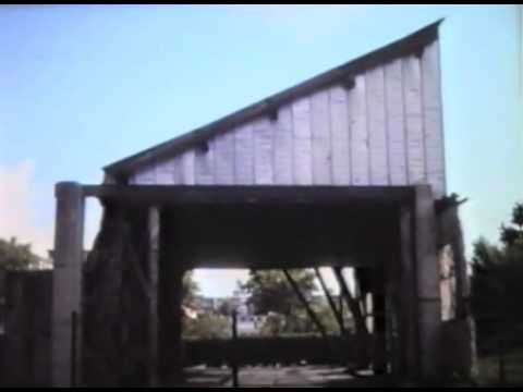 Les usines Lumière dans "Le ciel écarlate" (1996) de Gérard Courant