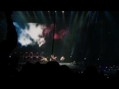 170513 BTS - Blood Sweat & Tears [ 2017 BTS WINGS TOUR in HONG KONG ]