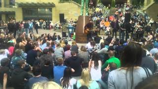 HD HQ AUDIO Passenger - Scare Away The Dark (New Song) Live on steps of Glasgow Royal Concert Hall