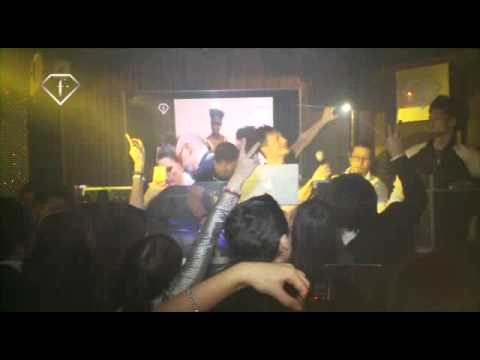 Spankers in FBAR Tokyo (by Eight One X - 81X)