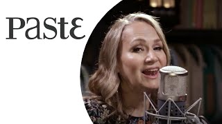 Joan Osborne - Buckets of Rain | Paste