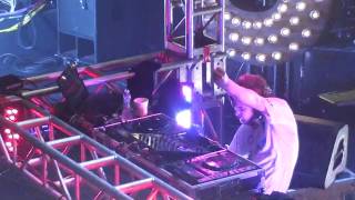 Rusko- &quot;Hold On&quot; LIVE at Terminal 5: NYC (4/27/11)