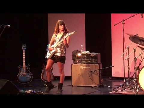 Nili Brosh Band // "The Chase" Live at Alva's Showroom