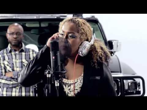 La Toya Linger Spitsessie CXXXIII Zonamo Underground