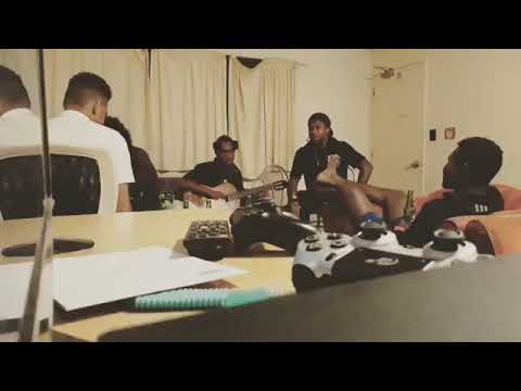 Fiakal Sneakpeak jamming ses with de Solomon Islands university students at unitec in Auckland 2018.