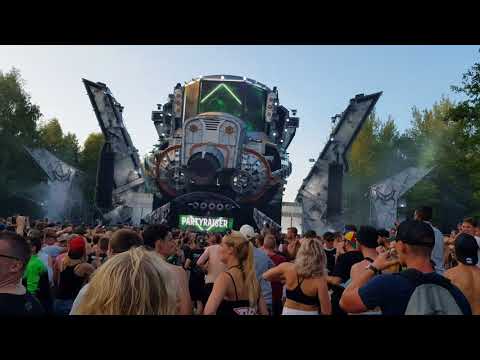 Partyraiser @Airforce festival 2018