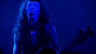 Melissa Auf der Maur Scala London 2010 (My Foggy Notion)