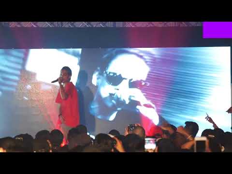 16 Baris Live - LIL J