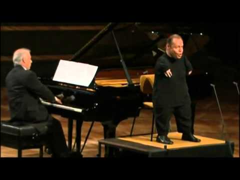 Thomas Quasthoff & Daniel Barenboim performs Gute Nacht of Schubert's Winterreise