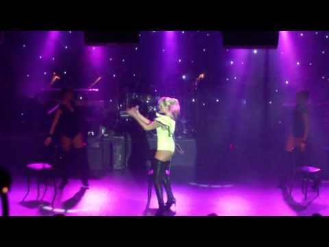 NATALI THANOU "KAI SOU LEO"&"ANATHEORISA" LIVE