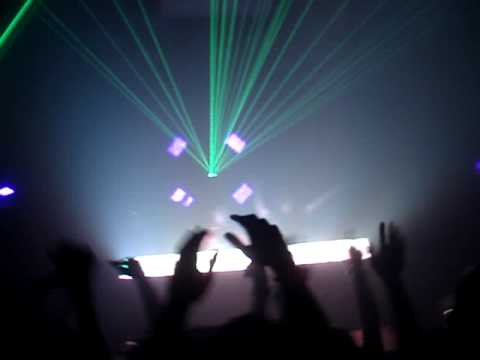 above & beyond vs. mr. pit- shana can't sleep (livewire 4 year anniversary)