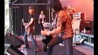 The Hellacopters - (Gotta Get Some Action)NOW!  Live in 1997