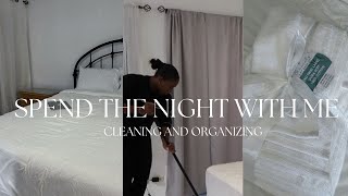 Vlog: Apartment was not cleaned, spend the first night with me in the new apartment cleaning.