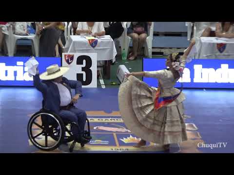 Concurso Mundial de Marinera 2020. S.M. Rafaela Salmon acompañada de Gino Morales y Javier Morales