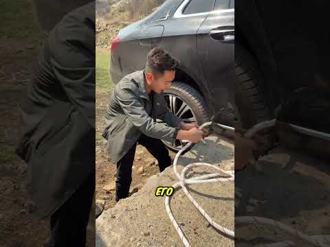 Как выбраться из ямы, если машина полностью увязла! 🚗